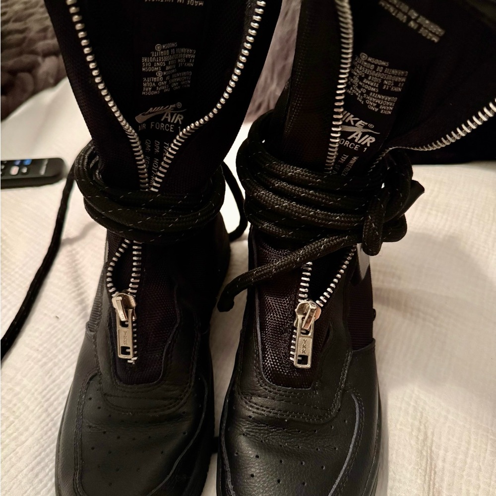 Nike Black Air Force 1 combat style